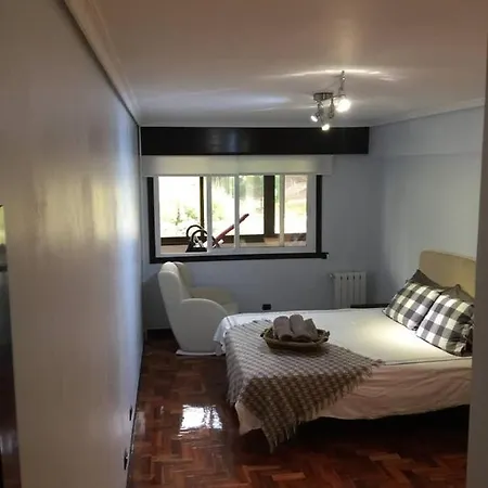 Apartamento Parque Cela, *